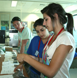 National Youth Science Forum students exploring the world of Geoscience. &copy; Geoscience Australia
