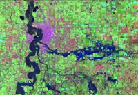 GeoVictoria flood waters converge on Shepparton. Landsat 5 image acquired on 7 September 2010