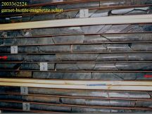 Garnet schist Sample 2003362524 drill core overview - click to enlarge (78 KB).