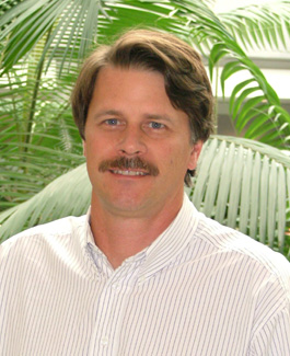Dr Peter Harris