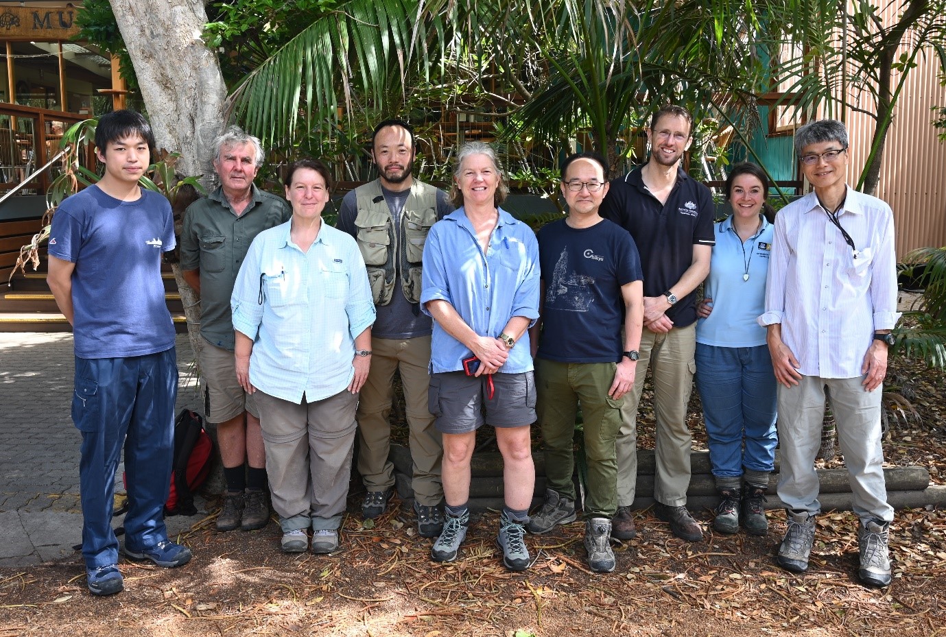 The group of geologists who worked with the island’s museum to sample some of the rare xenoliths. From left to right: Yasuhiro Hirai (JAMSTEC/Kanazawa University), Ian Hutton (Lord Howe Island Museum), Megan Williams (University of Wollongong), Kenji Shimizu (JAMSTEC), Kate Bull (Geological Survey of New South Wales), Saneatsu Saito (JAMSTEC), Ron Hackney (Geoscience Australia), Sarlae McAlpine (Geoscience Australia), Yoshihiko Tamura (JAMSTEC) (Photo: I. Hutton).