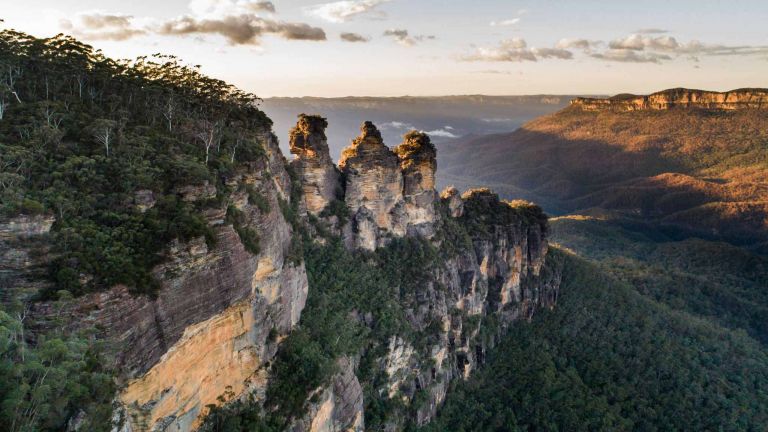 The Three Sisters, Echo Point, Blue Mountains, New South Wales, Australia