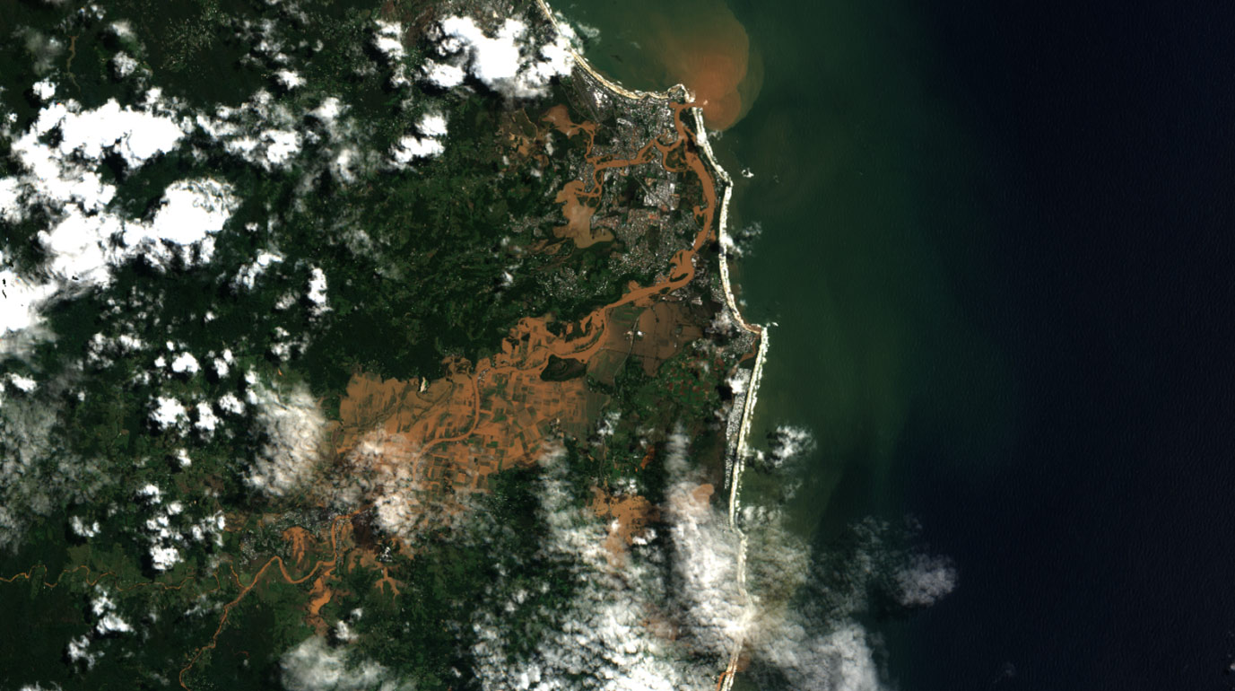 Satellite imagery showing brown floodwater at Yamba NSW.