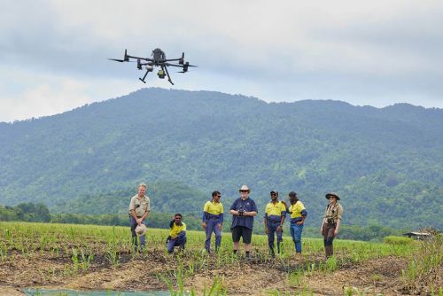 Jaragun Ecoservices team with DEA Cal/Val team.