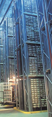 Data storage at Geoscience Australia’s national repository of seismic data